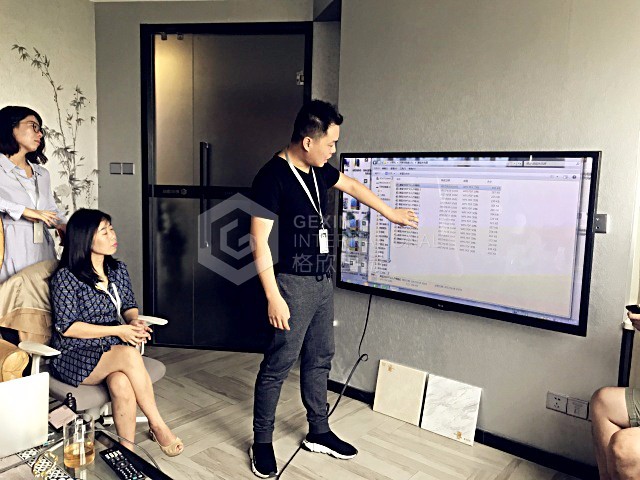 d0f4db8d403ccef052a9c6fd8460f849-sz_2010023_meitu_13.jpg